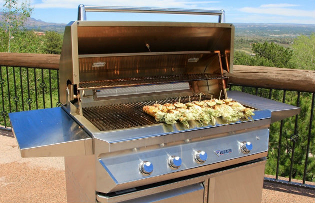 5 Questions To Ask Before Buying A Gas Grill
