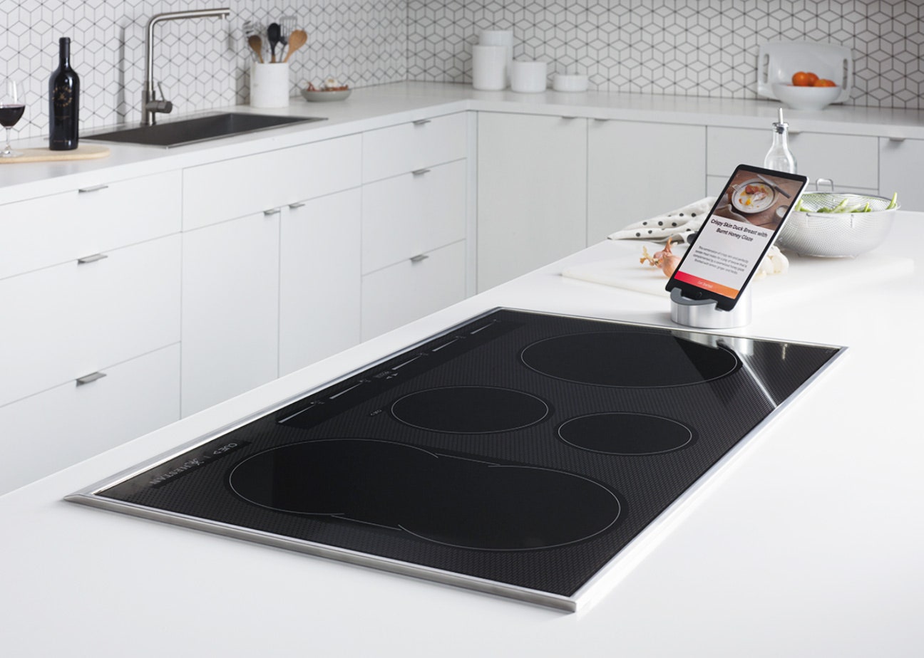 Why You Might Want To Invest In An Induction Cooktop