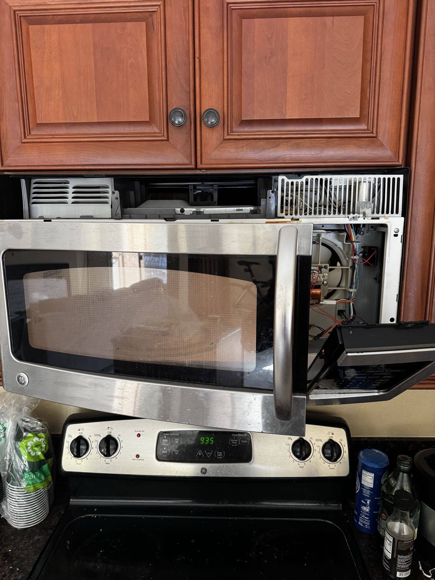 PRO 31 08